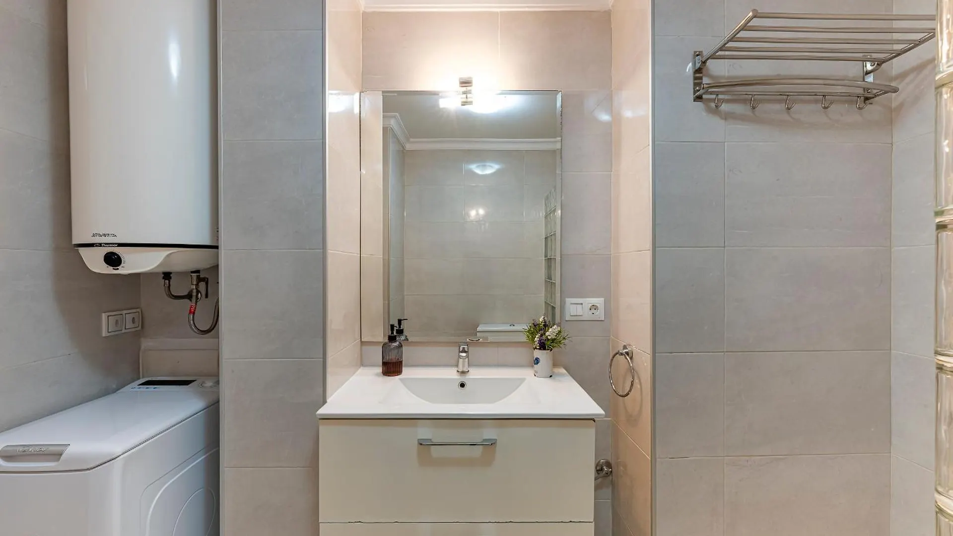 Apartment Fancy 2Br In Golden Mile Close To The Beach Marbella