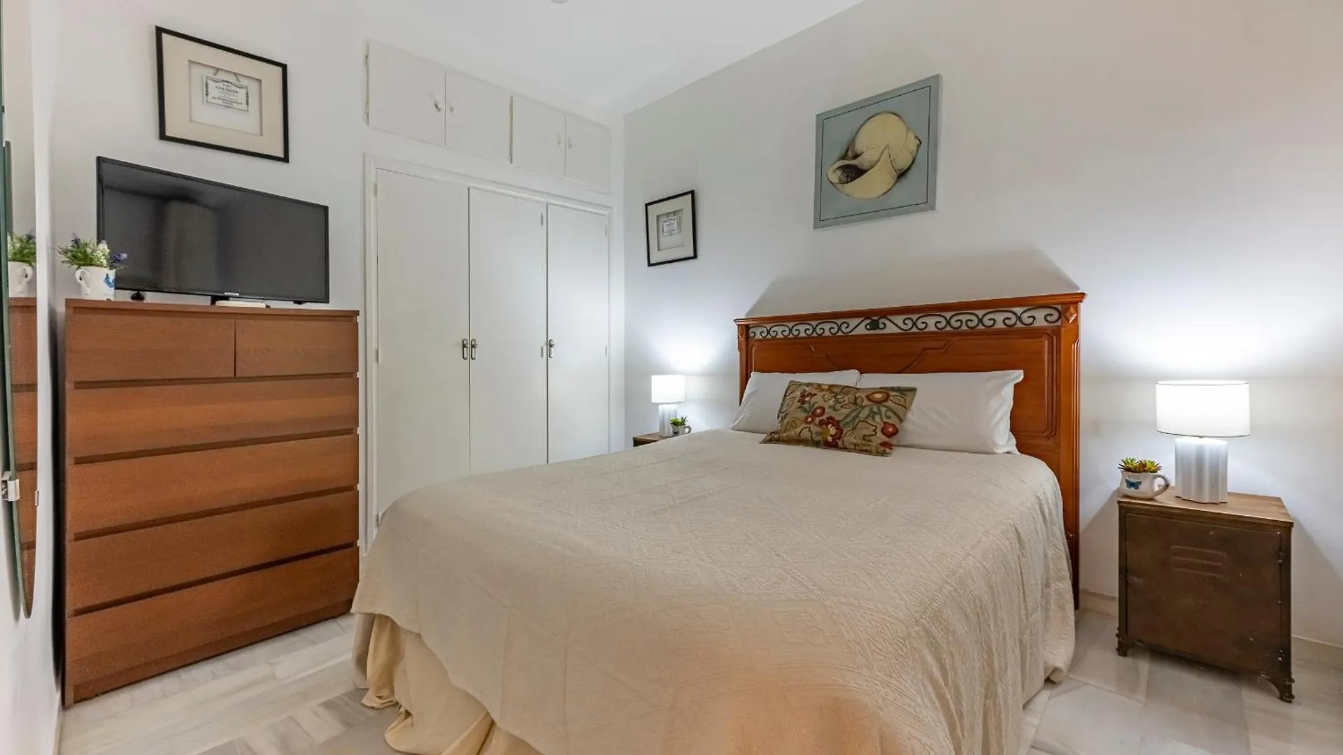 Apartment Fancy 2Br In Golden Mile Close To The Beach Marbella
