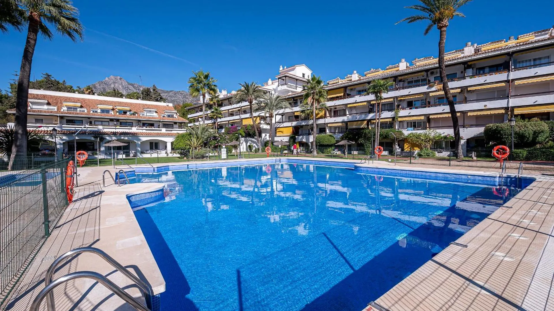 Fancy 2Br In Golden Mile Close To The Beach Marbella Spain